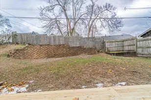 722 Madison St, Michigan City, IN 46360 - Photo 39