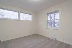 722 Madison St, Michigan City, IN 46360 - Photo 27