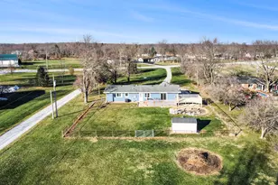 275 S State Rd 2, Hebron, IN 46341 - Photo 27