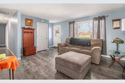 275 S State Road 2, Hebron, IN 46341 - Photo 5