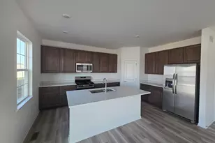 11232 Abigail Dr, Winfield, IN 46307 - Photo 7