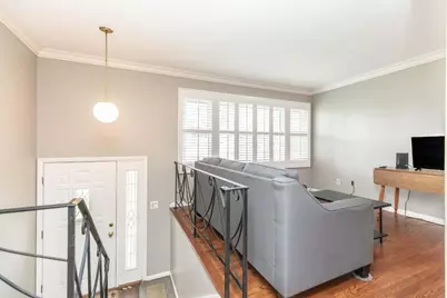 3136 Lois Place, Highland, IN 46322 - Photo 5