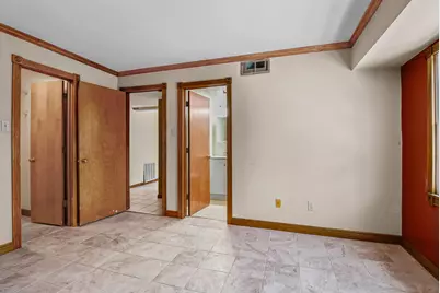 1066 Millpond Road #G, Valparaiso, IN 46385 - Photo 9