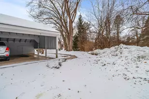 1066 Millpond Rd, Valparaiso, IN 46385 - Photo 19