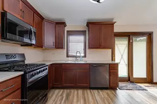 940 Old Beach Rd, Dyer, IN 46311 - Photo 15