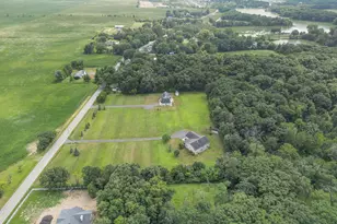 17020 Holtz Rd, Lowell, IN 46356 - Photo 23