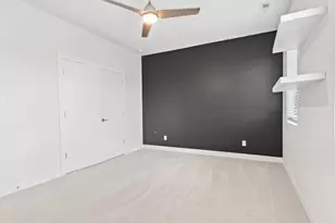 255 Nomo Pl, Crown Point, IN 46307 - Photo 19