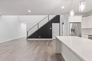 255 Nomo Pl, Crown Point, IN 46307 - Photo 13