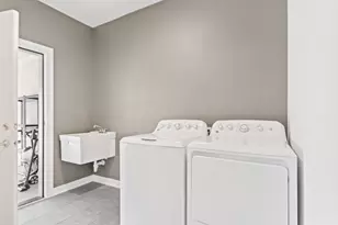 255 Nomo Pl, Crown Point, IN 46307 - Photo 39