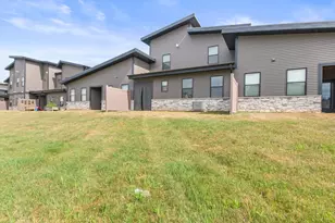 255 Nomo Pl, Crown Point, IN 46307 - Photo 57