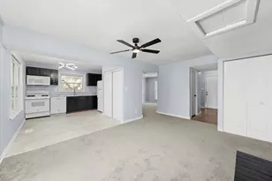 1106 W 61st Ave, Merrillville, IN 46410 - Photo 5