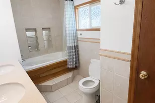 1916 Wallace St, Gary, IN 46404 - Photo 9