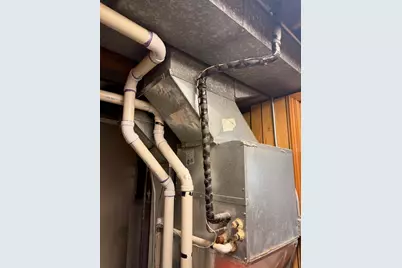 6610 E 3rd Avenue, Gary, IN 46403 - Photo 19