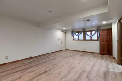 6610 E 3rd Avenue, Gary, IN 46403 - Photo 17