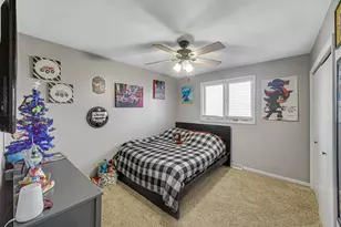 2449 Flat Rock Rd, Dyer, IN 46311 - Photo 13