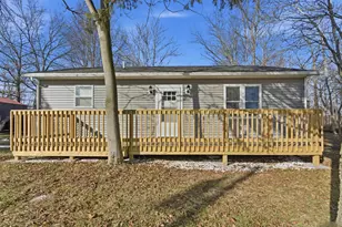 1606 N Longshore Dr, Walkerton, IN 46574 - Photo 19