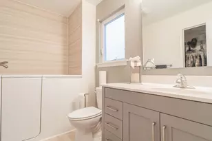 202 Polly Ln, Hobart, IN 46342 - Photo 13