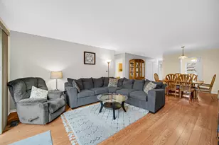 8654 Kelly Dr, Saint John, IN 46373 - Photo 5