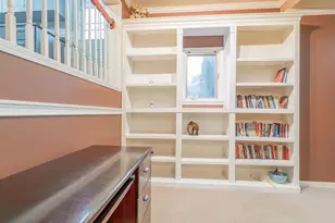 9439 Walnut Dr, Munster, IN 46321 - Photo 19