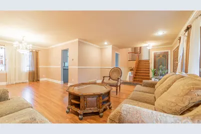 9439 Walnut Drive, Munster, IN 46321 - Photo 5