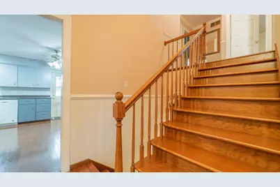 9439 Walnut Drive, Munster, IN 46321 - Photo 3