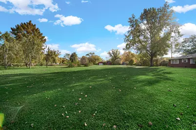 660 N 700 W, Hobart, IN 46342 - Photo 41