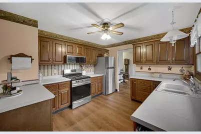 660 N 700 W, Hobart, IN 46342 - Photo 9