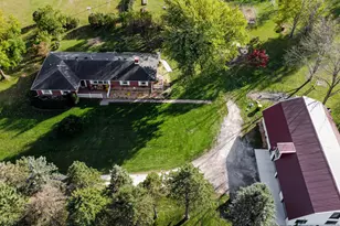 660 N 700 W, Hobart, IN 46342 - Photo 5