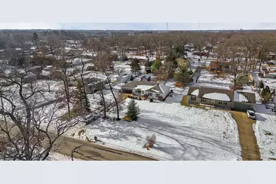 12180 N 350 W, Wheatfield, IN 46392 - Photo 3