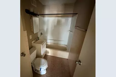 201 N Illinois Street, South Bend, IN 46619 - Photo 15