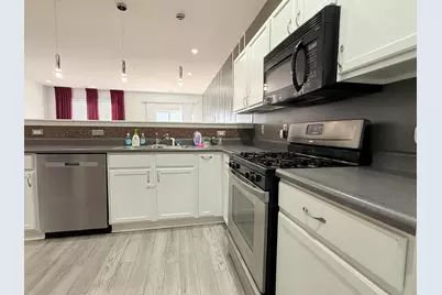 863 Flagstone Drive, Dyer, IN 46311 - Photo 5