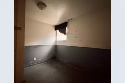 2752 Elkhart Street, Lake Station, IN 46405 - Photo 13