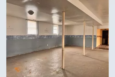 2752 Elkhart Street, Lake Station, IN 46405 - Photo 9