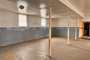 2752 Elkhart St, Lake Station, IN 46405 - Photo 9