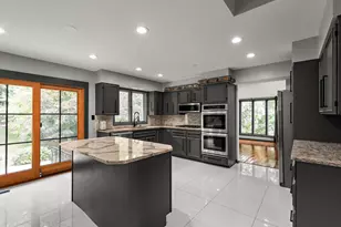 9966 Olcott Ave, Saint John, IN 46373 - Photo 15