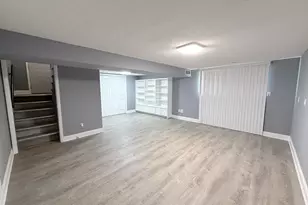 3921 Eastmont Dr, South Bend, IN 46628 - Photo 11