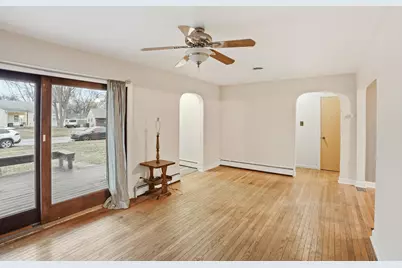 1107 W 62nd Place, Merrillville, IN 46410 - Photo 5