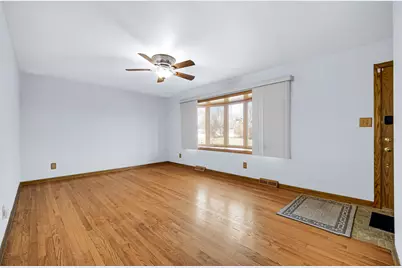 3508 81st Street, Highland, IN 46322 - Photo 5