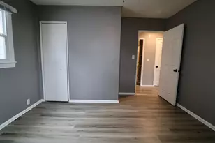 237 S Kaley St, South Bend, IN 46619 - Photo 23