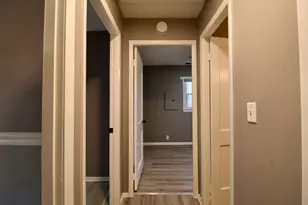 237 S Kaley St, South Bend, IN 46619 - Photo 11