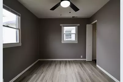 237 S Kaley Street, South Bend, IN 46619 - Photo 21