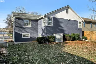 9747 Erie St, Highland, IN 46322 - Photo 23