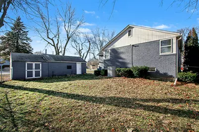 9747 Erie Street, Highland, IN 46322 - Photo 25