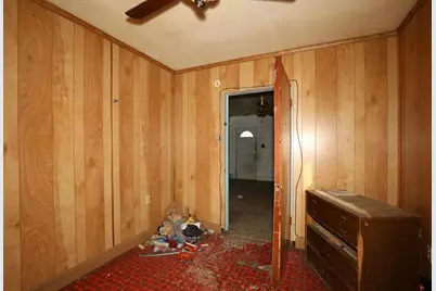 1615 W 1st Street, Marion, IN 46952 - Photo 9