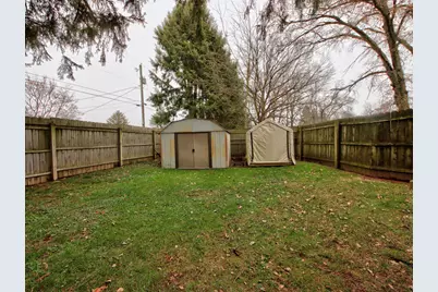 1342-1344 Kingsporte Lane, La Porte, IN 46350 - Photo 17