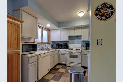 5939 W Van Gogh Trail, La Porte, IN 46350 - Photo 7