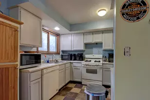 5939 W Van Gogh Trail, La Porte, IN 46350 - Photo 7