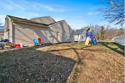 829 Johnson Street #B, Westchester Township, IN 46304 - Photo 3