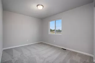 129 Bellflower Dr, Michigan City, IN 46360 - Photo 15