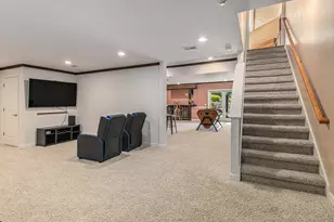 8196 E Walnut Rdg, New Carlisle, IN 46552 - Photo 23